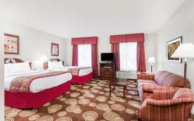 Photo 5 - Hawthorn Extended Stay by Wyndham Seville