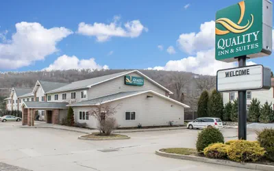 Photo 2 - Quality Inn & Suites Titusville