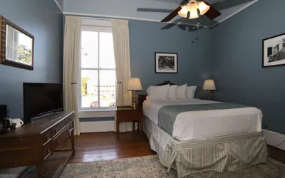 Photo 5 - Malaga Inn