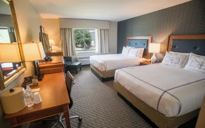 Photo 2 - Fort William Henry Hotel and Conference Center