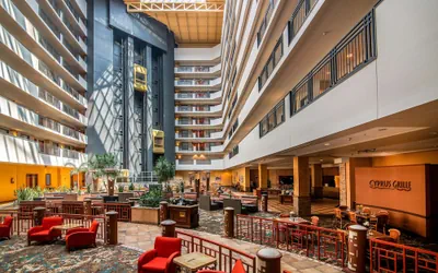 Photo 3 - Embassy Suites by Hilton Albuquerque
