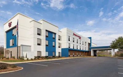 Photo 2 - Hampton Inn & Suites Dothan