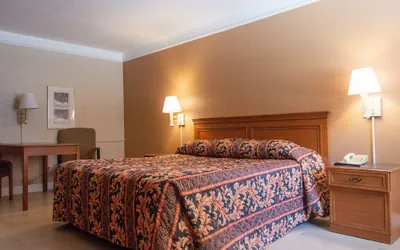 Photo 5 - America's Inn - Houston