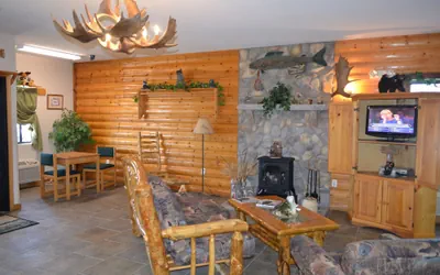 Photo 3 - Booneslick Lodge of Neosho