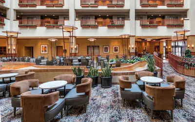 Photo 5 - Embassy Suites by Hilton St. Louis St. Charles