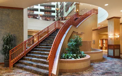 Photo 4 - Embassy Suites by Hilton St. Louis St. Charles