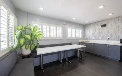 Photo 4 - Hollywood City Inn