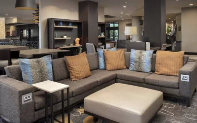 Photo 3 - Courtyard by Marriott Tacoma Downtown