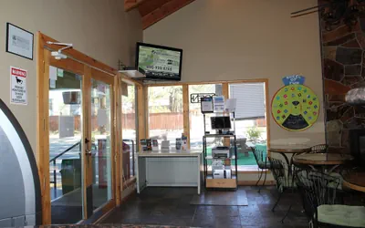 Photo 2 - Big Pines Mountain House