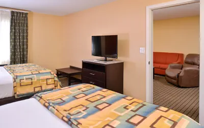 Photo 4 - Douglas Inn And Suites