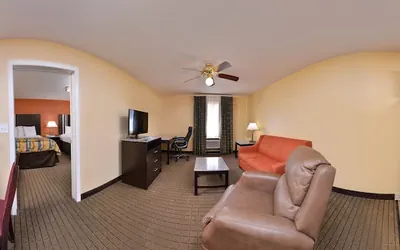 Photo 3 - Douglas Inn And Suites