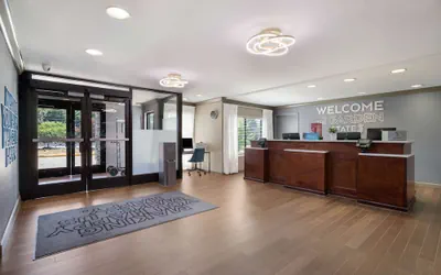 Photo 3 - Hampton Inn Princeton
