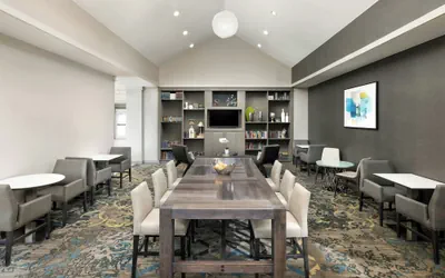 Photo 5 - Residence Inn by Marriott Des Moines West at Jordan Creek Town Center