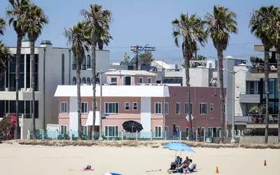 Photo 2 - Venice on the Beach Hotel