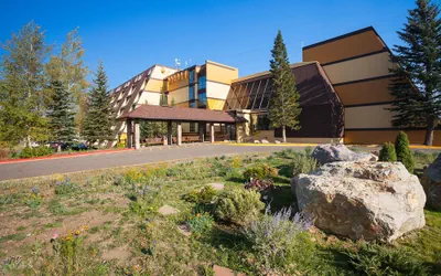 Photo 2 - Legacy Vacation Resorts - Steamboat Hilltop