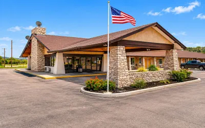 Photo 2 - Segovia Lodge Junction TX I -10