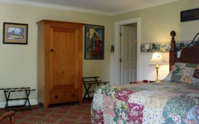 Photo 4 - Kearsarge Inn