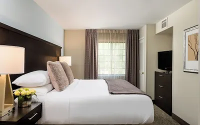 Photo 5 - Staybridge Suites Chantilly - Dulles Airport by IHG