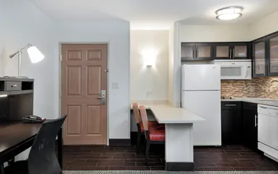 Photo 3 - Staybridge Suites Chantilly - Dulles Airport by IHG