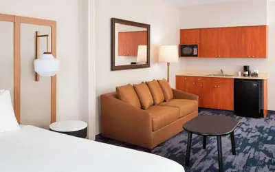 Photo 4 - Fairfield Inn & Suites by Marriott Napa American Canyon