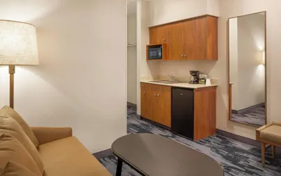 Photo 3 - Fairfield Inn & Suites by Marriott Napa American Canyon
