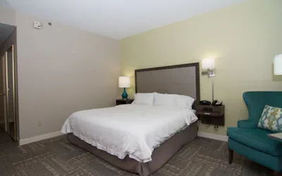 Photo 5 - Hampton Inn Jacksonville I-10 West