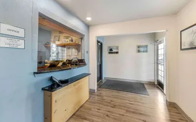 Photo 3 - Extended Stay America Select Suites - Oklahoma City - Del City