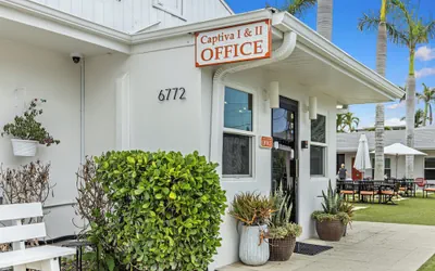 Photo 4 - Captiva Beach Resort