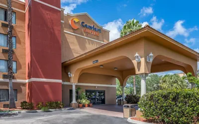Photo 2 - Comfort Suites Fort Pierce I-95