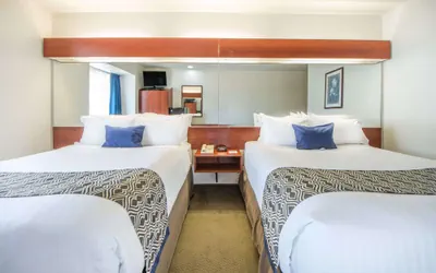 Photo 3 - Microtel Inn & Suites by Wyndham Miami