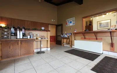 Photo 3 - Americas Best Value Inn Hinckley