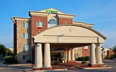 Photo 2 - Holiday Inn Express Hotel & Suites Lexington-Downtown by IHG