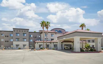 Best Western Hesperia-Victorville Suites