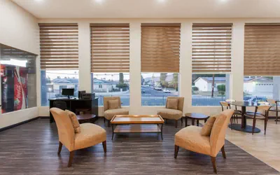 Photo 4 - Days Inn by Wyndham San Diego-East/El Cajon