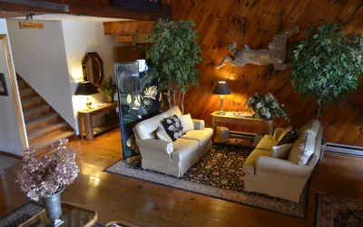 Photo 4 - Greenbrier Inn