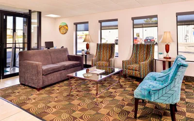 Photo 4 - Quality Inn Joplin I-44