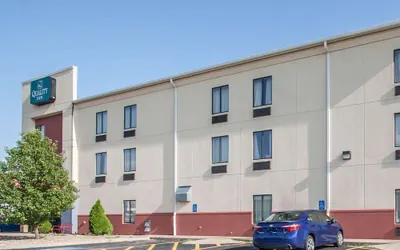 Photo 2 - Quality Inn Joplin I-44