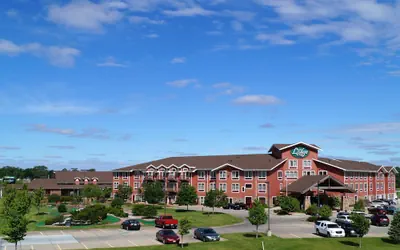 Photo 2 - Norfolk Lodge & Suites, an Ascend Collection Hotel
