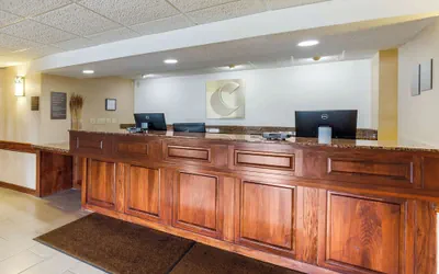 Photo 5 - Comfort Inn & Suites Milford