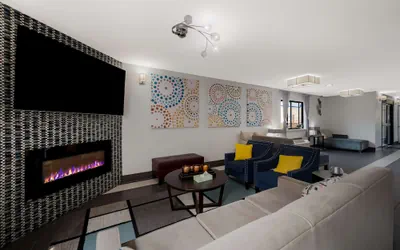 Photo 5 - Best Western Executive Inn