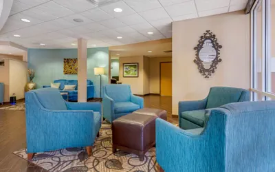 Photo 3 - Comfort Suites Lady Lake - The Villages