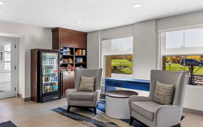 Photo 5 - Comfort Inn Painesville - Concord