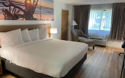 Photo 5 - Days Inn by Wyndham Sherman