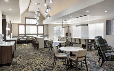 Photo 3 - Residence Inn by Marriott Corona Riverside