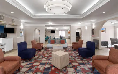 Photo 5 - La Quinta Inn & Suites by Wyndham Gallup