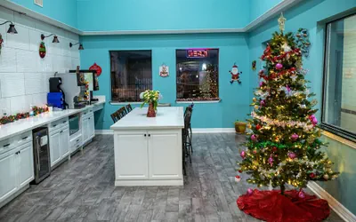 Photo 4 - Hotel Bliss Kemah