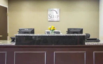 Photo 2 - Sleep Inn & Suites Smithfield near I-95