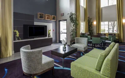 Photo 3 - Holiday Inn Express Hotel & Suites Livermore by IHG