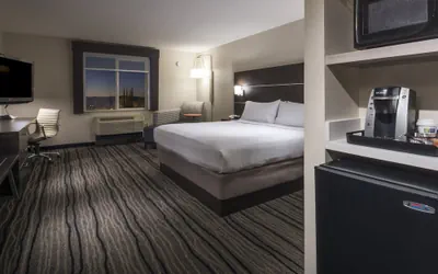 Photo 4 - Holiday Inn Express Hotel & Suites Livermore by IHG