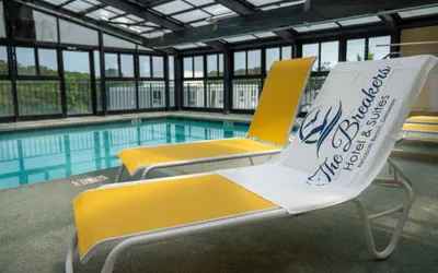 Photo 2 - The Breakers Hotel & Suites